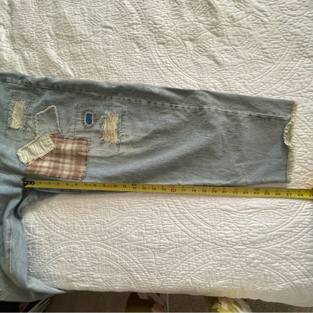 Distressed Patchwork Blue Jeans - Picture 9 of 10